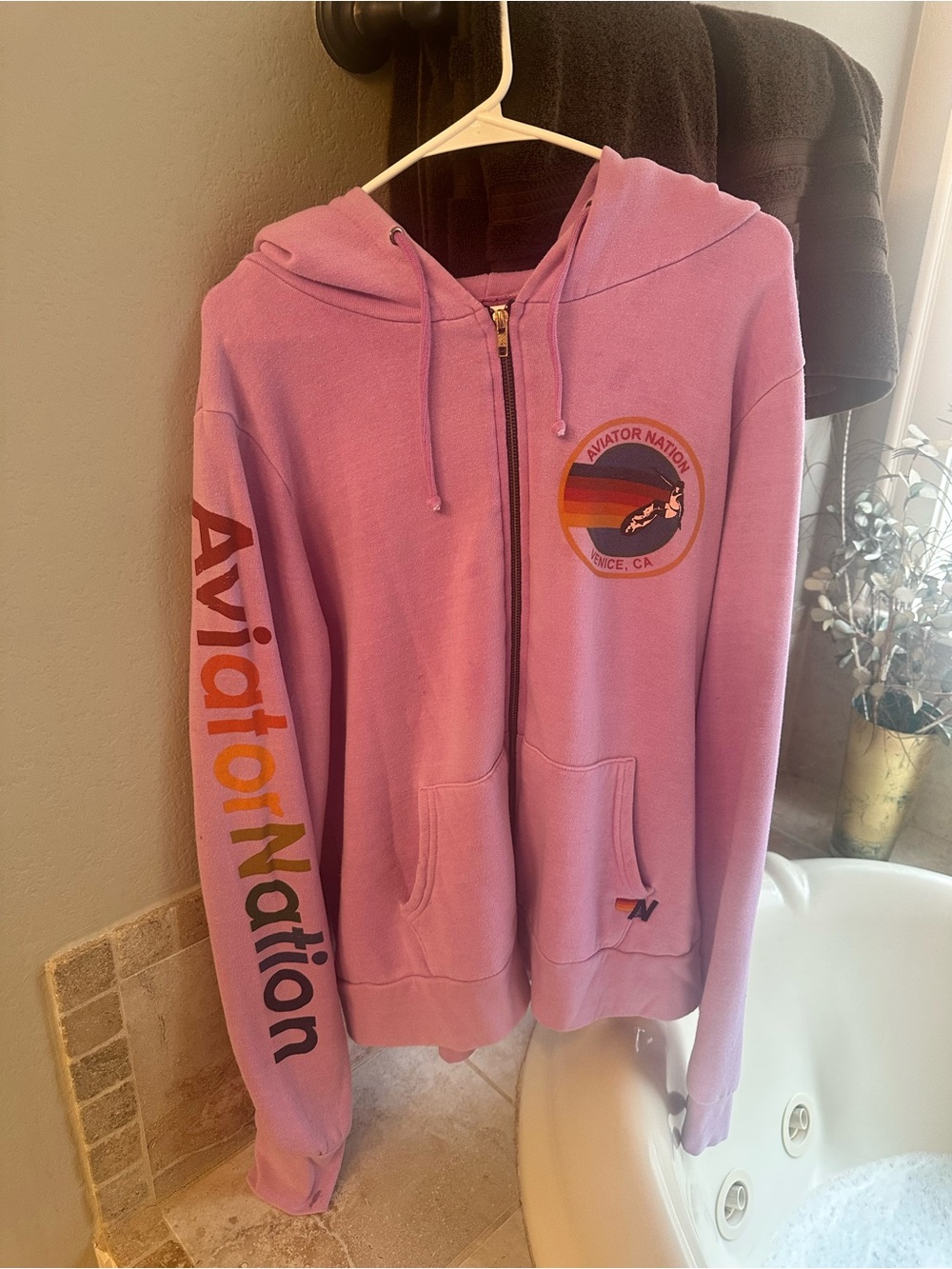 FULL SET - Aviator Nation Zip Hoodie (XL) with Sweatpants (L) - KEEP IT COZY 🍂
